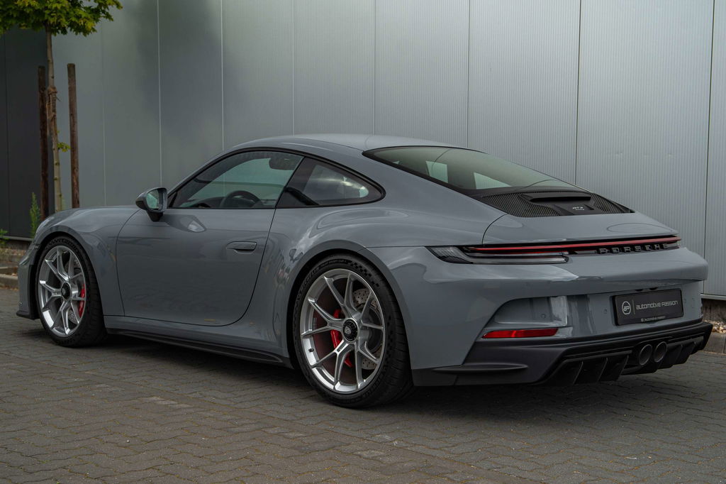 Porsche 992 GT3 Touring