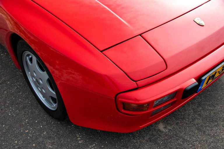 Porsche 944 Coupé