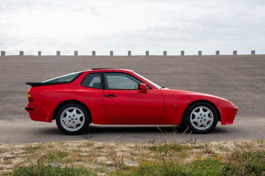 Porsche 944 Coupé