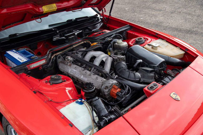 Porsche 944 Coupé