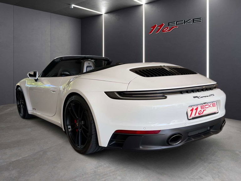 Porsche 992 Carrera GTS