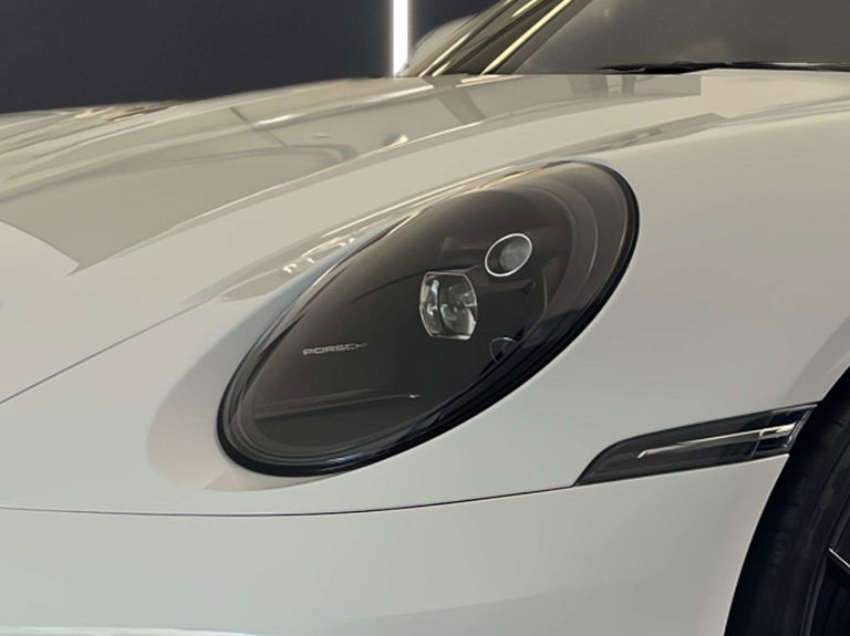 Porsche 992 Carrera GTS