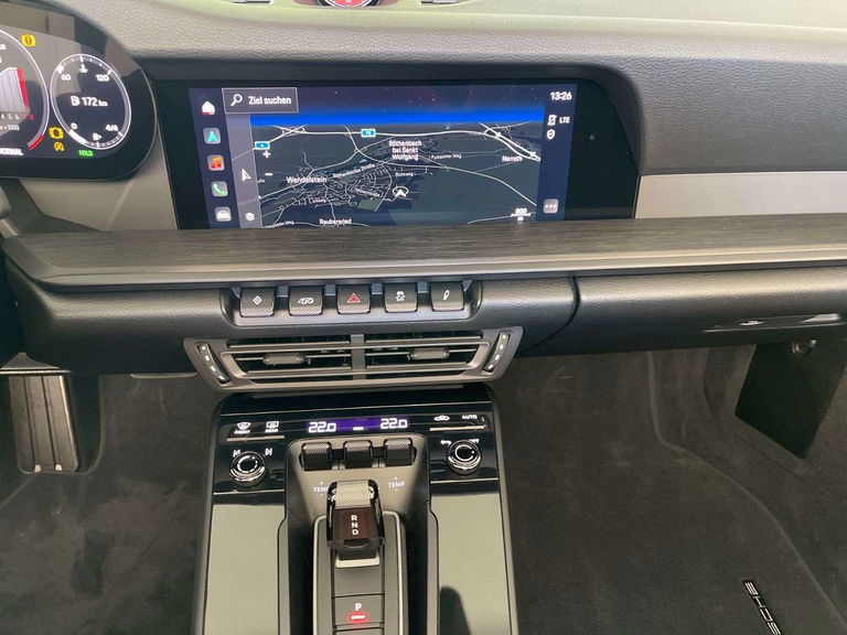 Porsche 992 Carrera GTS