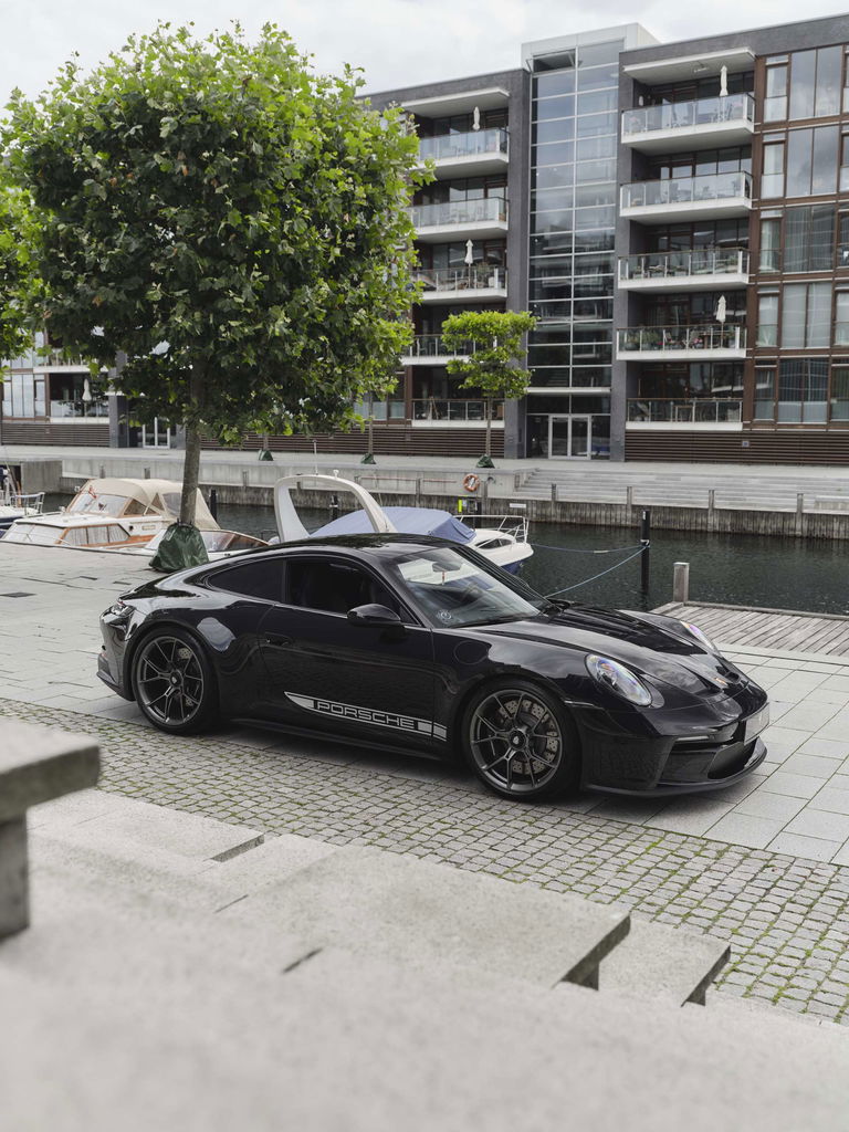 Porsche 992 GT3 Touring