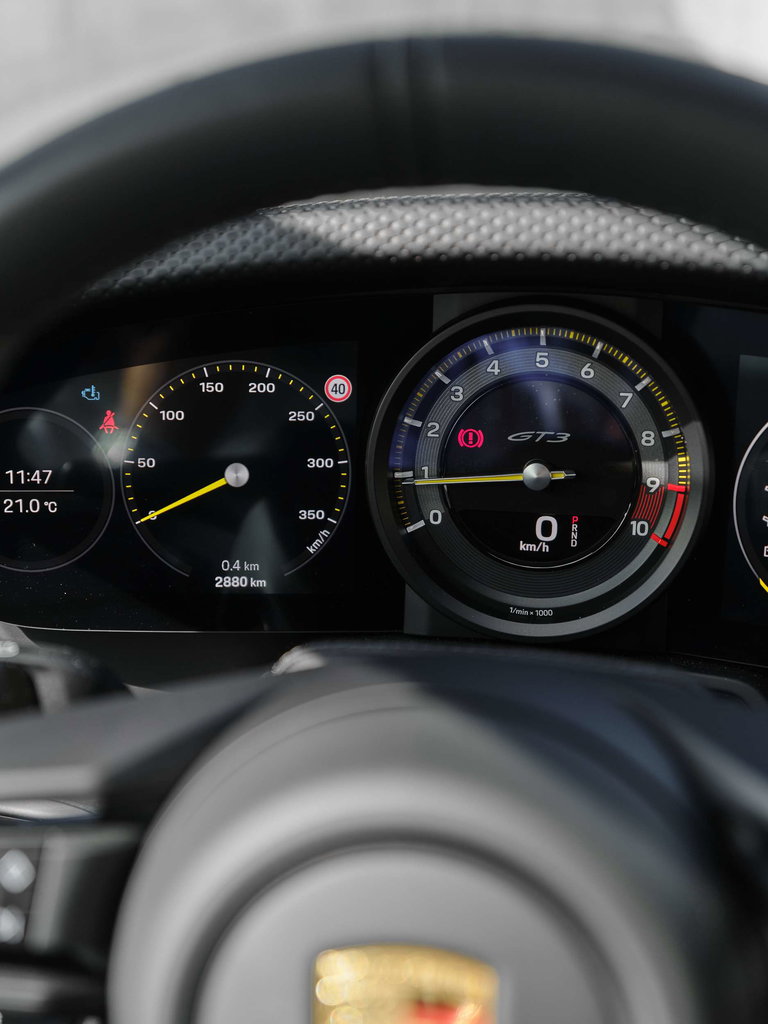Porsche 992 GT3 Touring