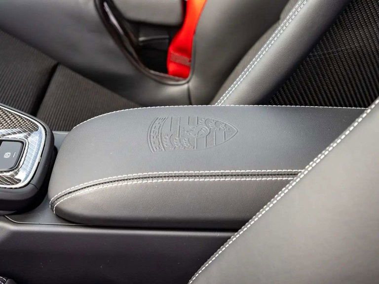 Porsche 992 GT3 Touring