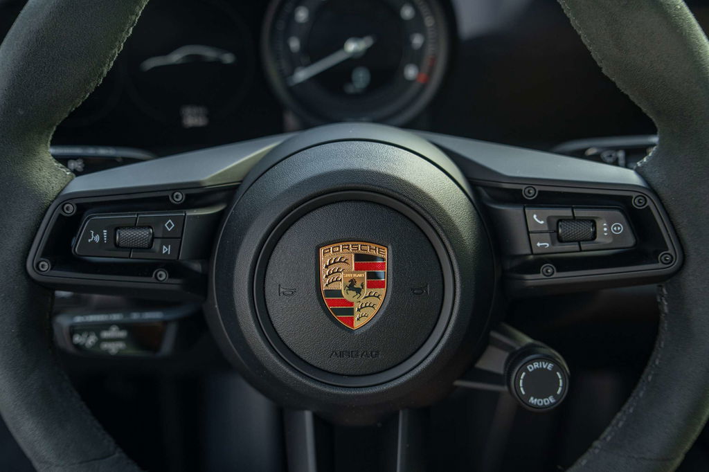 Porsche 992 Carrera T