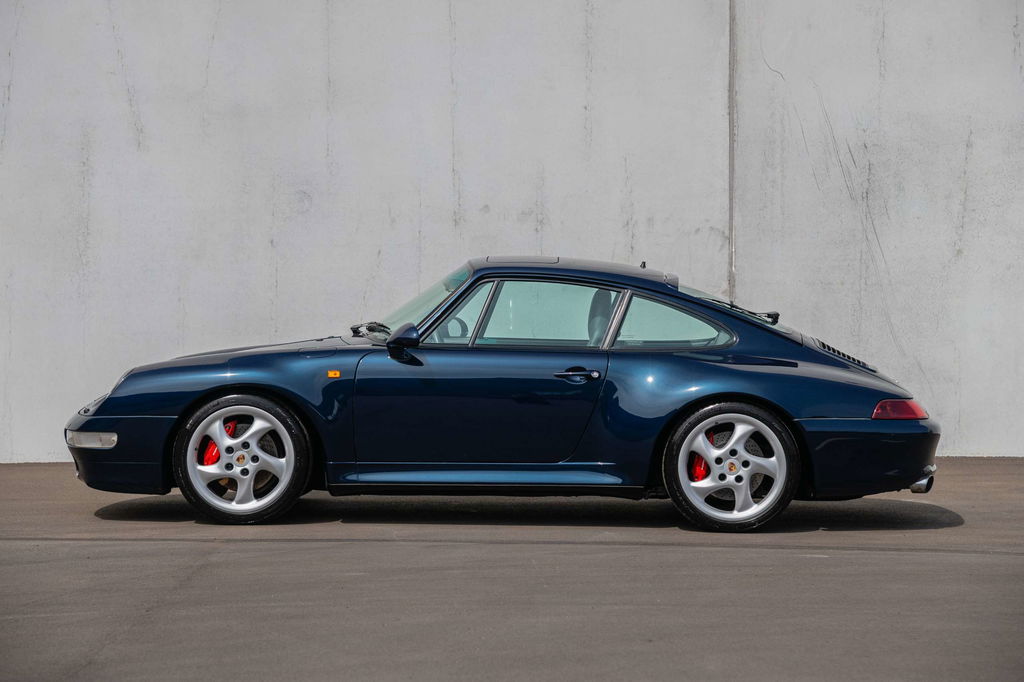 Porsche 993 Carrera 4S