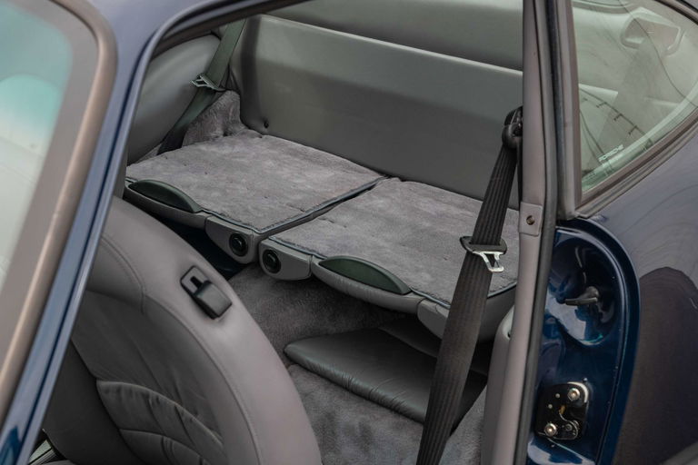 Porsche 993 Carrera 4S