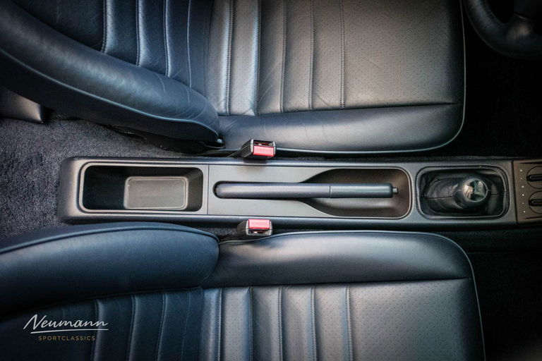 Porsche 964 Carrera 4