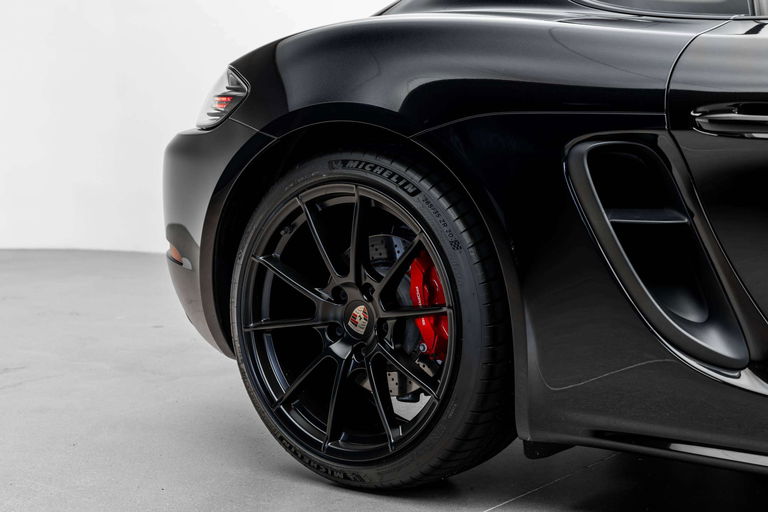 Porsche 718 Cayman GTS 4.0