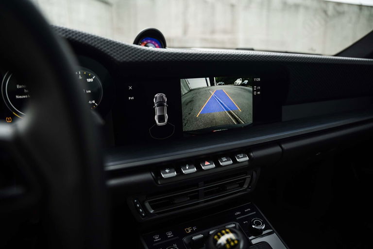 Porsche 992 GT3 Touring