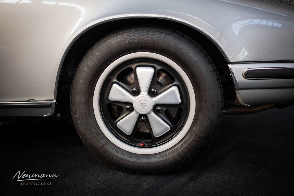 Porsche 911 S (F-Modell)