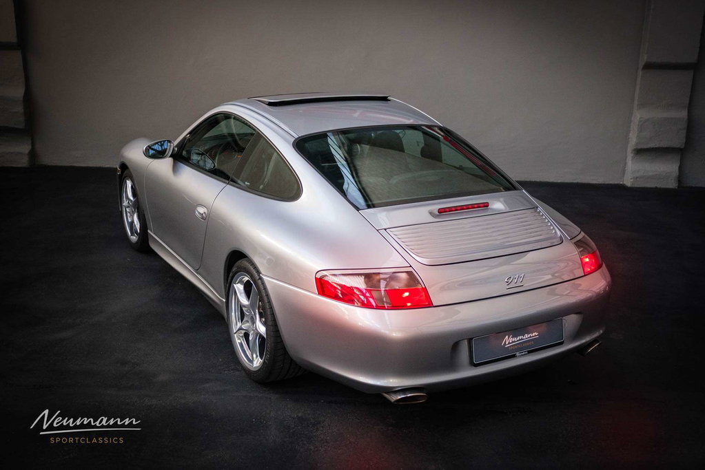 Porsche 996.2 Carrera “40 Jahre 911”
