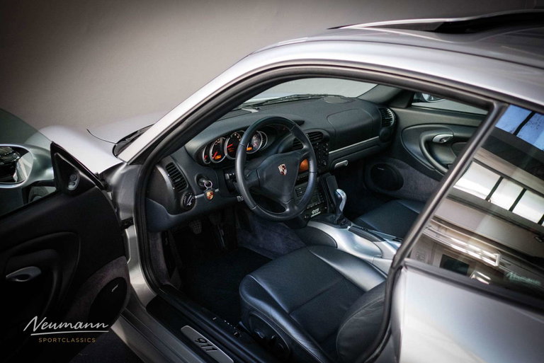 Porsche 996.2 Carrera “40 Jahre 911”