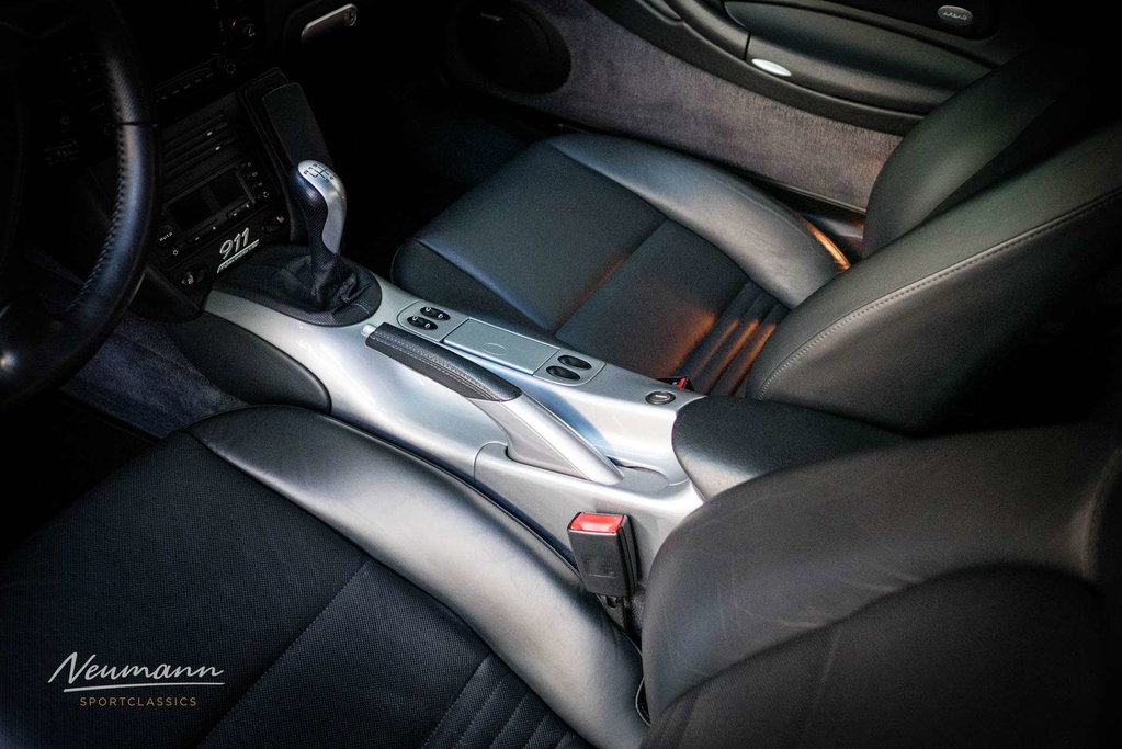 Porsche 996.2 Carrera “40 Jahre 911”