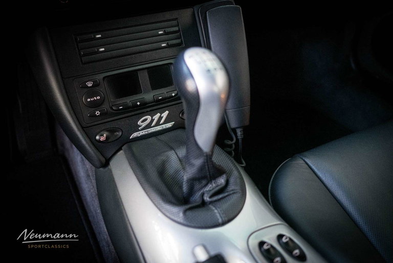 Porsche 996.2 Carrera “40 Jahre 911”
