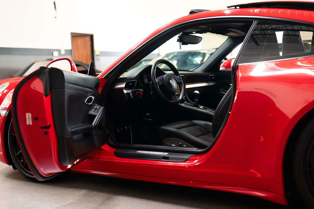 Porsche 991 Carrera 4S