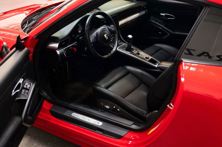 Porsche 991 Carrera 4S