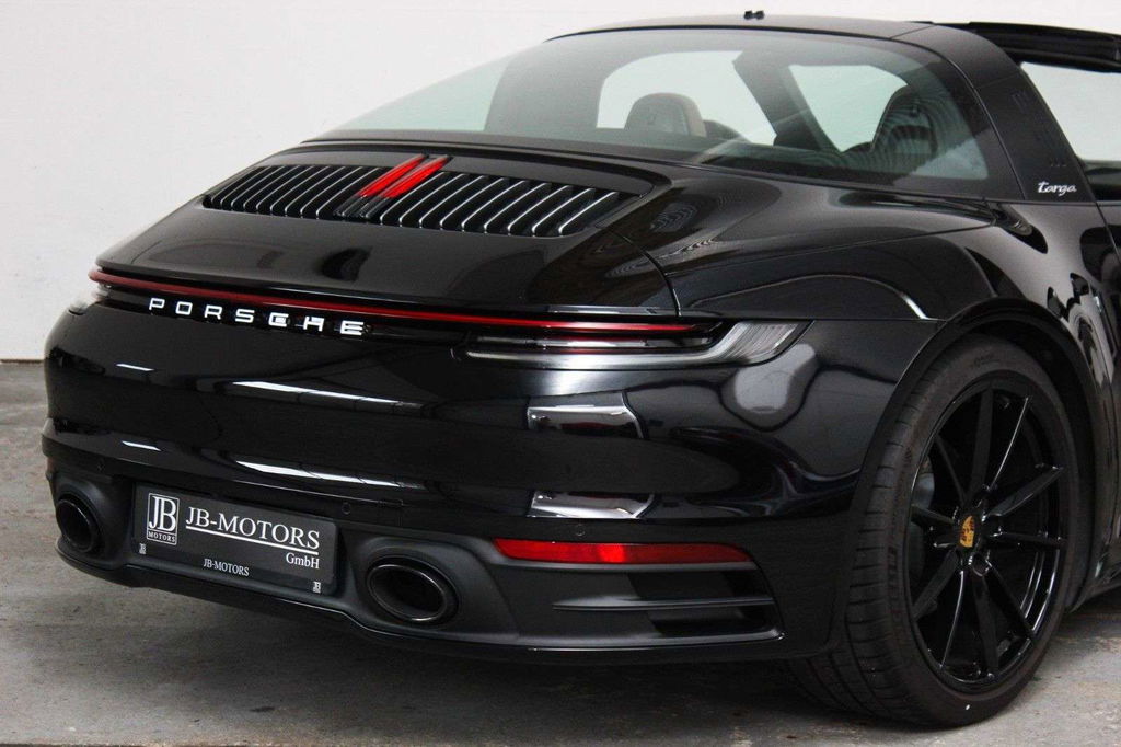 Porsche 992 Targa 4