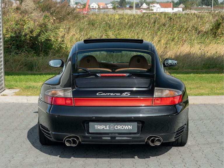 Porsche 996 Carrera 4S