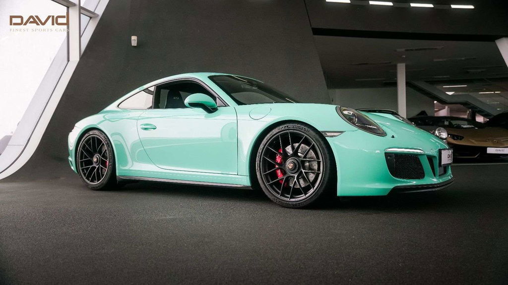 Porsche 991.2 Carrera GTS