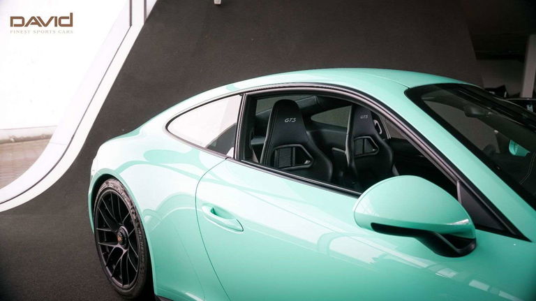 Porsche 991.2 Carrera GTS