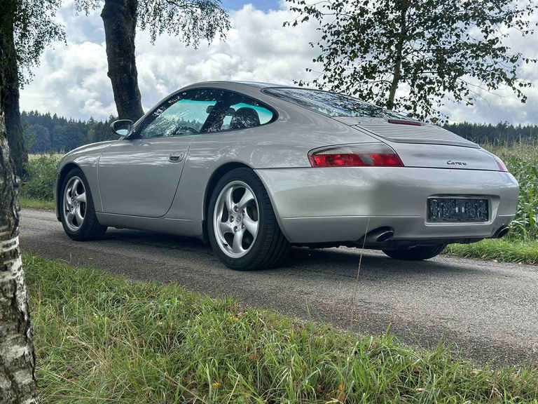 Porsche 996 Carrera