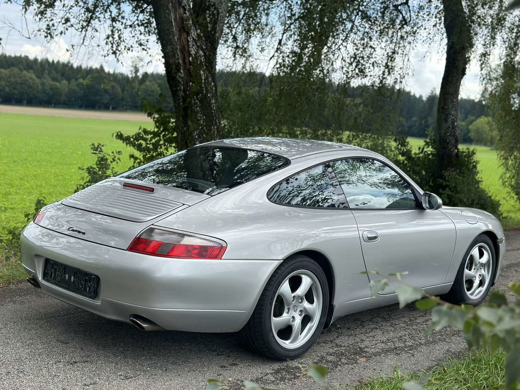 Porsche 996 Carrera