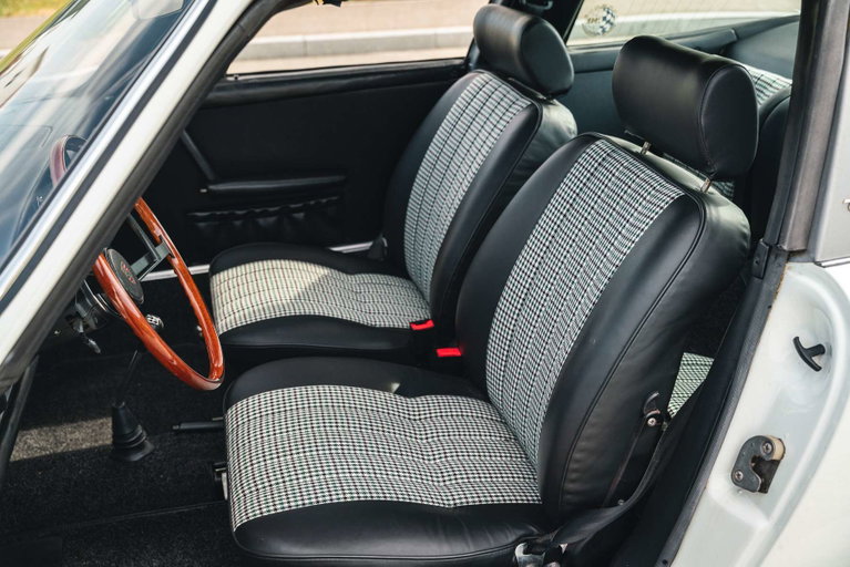 Porsche 912