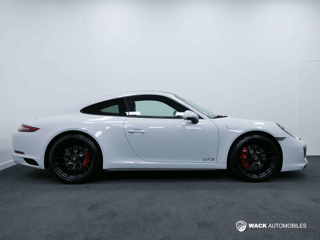 Porsche 991.2 Carrera GTS