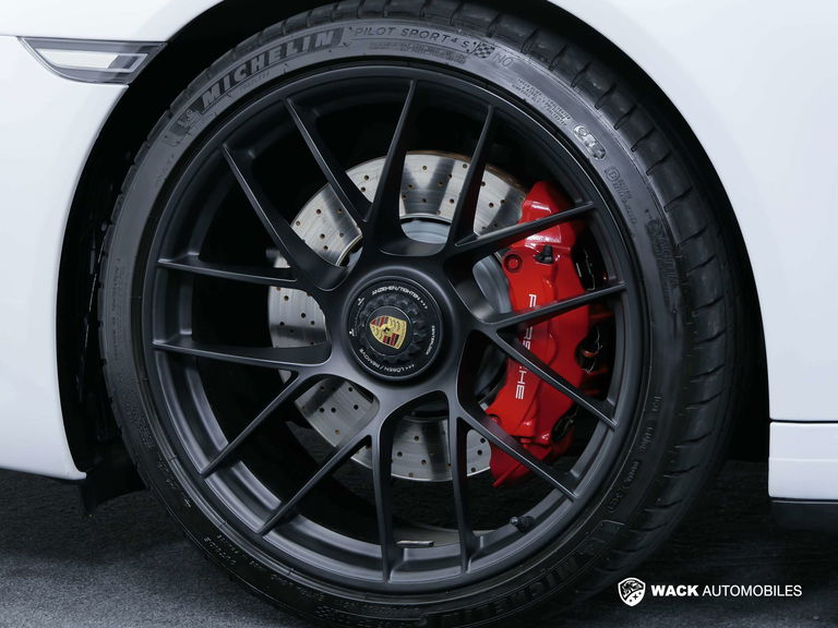 Porsche 991.2 Carrera GTS