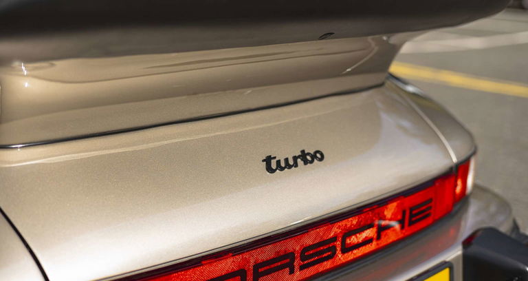 Porsche 911 Turbo 3.3