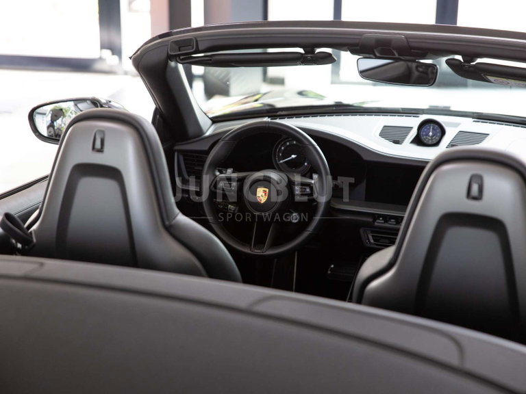 Porsche 992 Carrera S