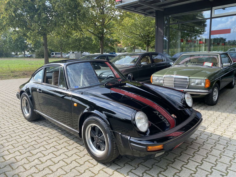 Porsche 911 Carrera 3.2