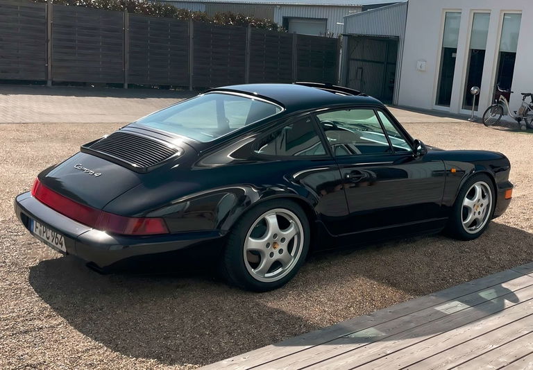Porsche 964 Carrera 4