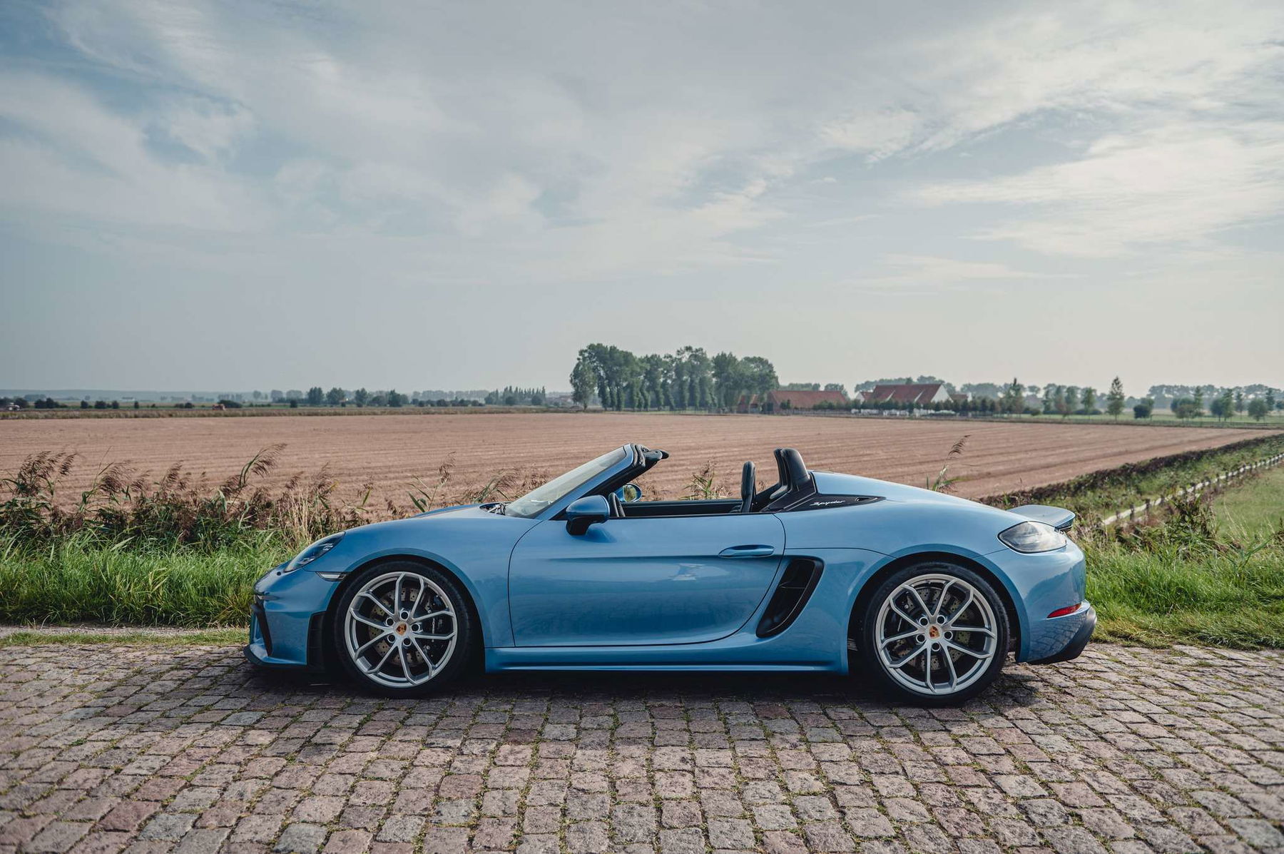 Porsche 718 Spyder 2023 - elferspot.com - Marketplace for Porsche