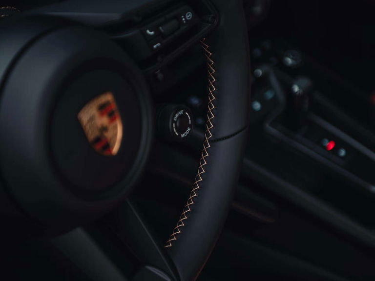 Porsche 992 Carrera GTS