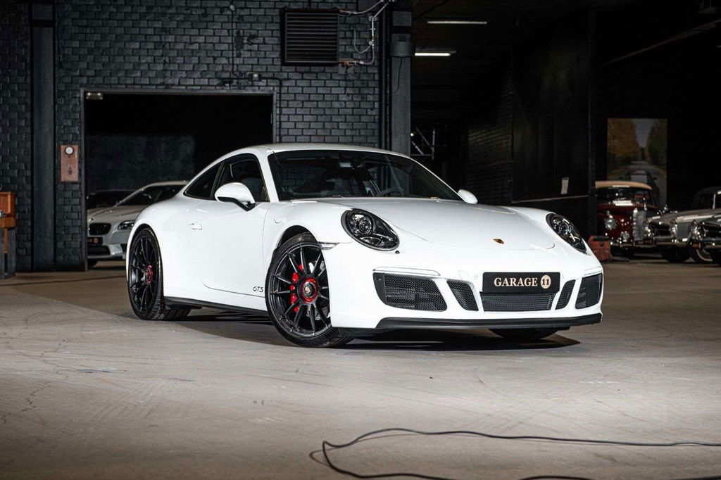 Porsche 991.2 Carrera GTS