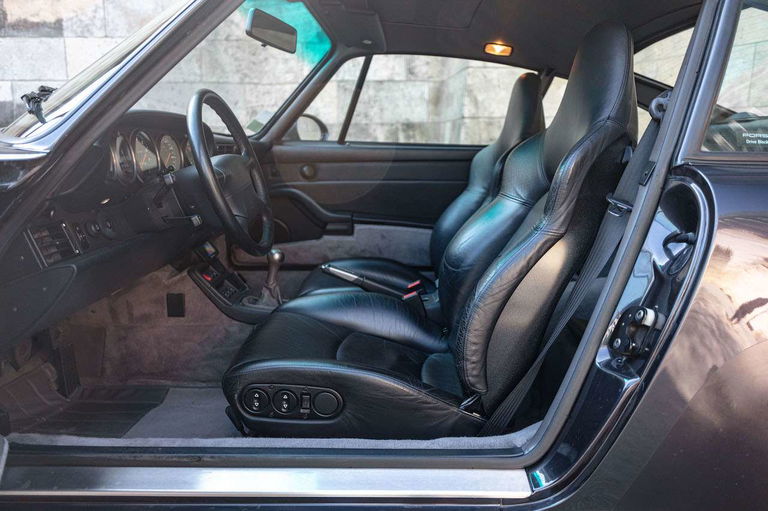 Porsche 993 Carrera S