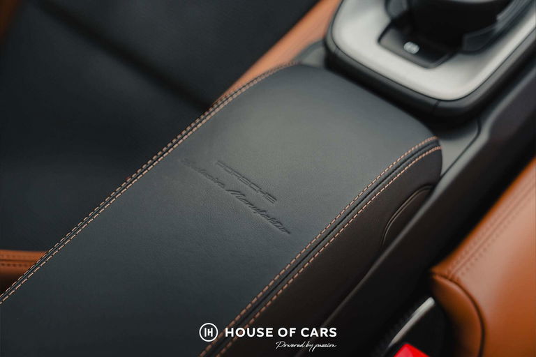 Porsche 992 GT3 Touring