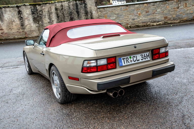 Porsche 944 S2 Cabriolet