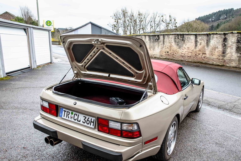 Porsche 944 S2 Cabriolet