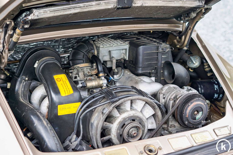 Porsche 911 Carrera 3.2