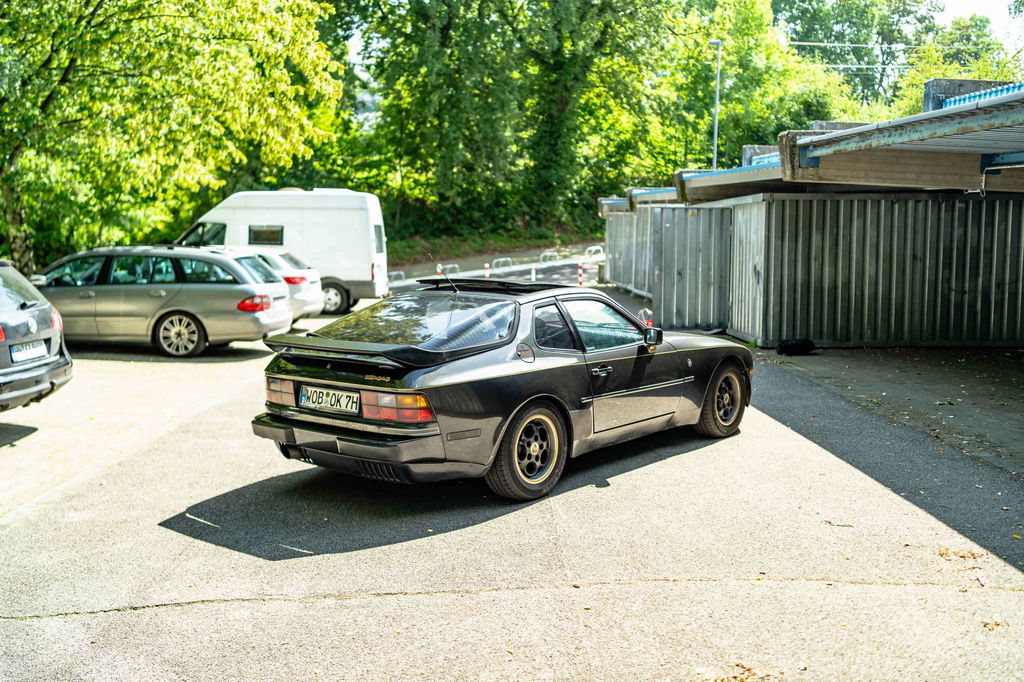 Porsche 944 Coupé