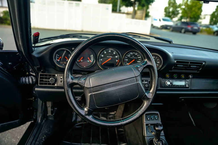 Porsche 964 Carrera 4