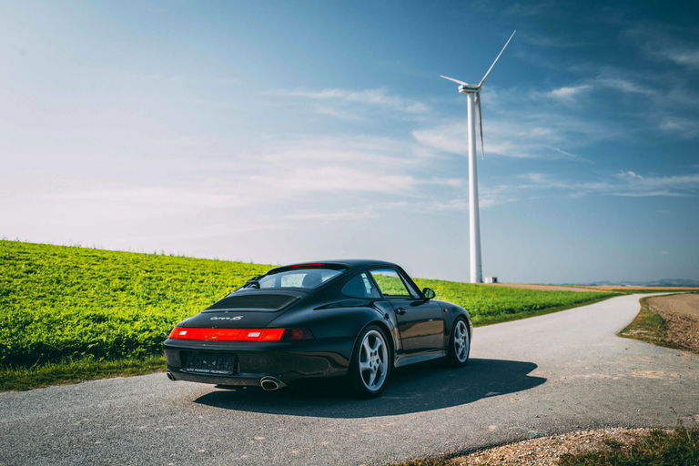 Porsche 993 Carrera 4S