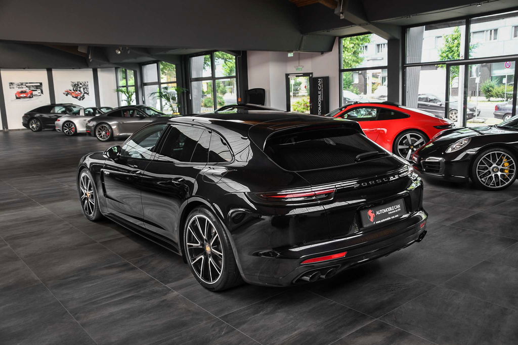Porsche Panamera 4 E-Hybrid