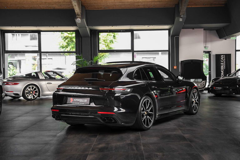 Porsche Panamera 4 E-Hybrid