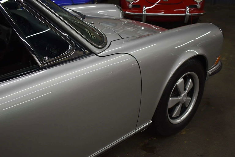 Porsche 911 T